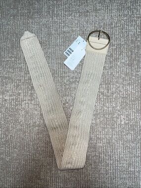 H&M stretch raffia belt